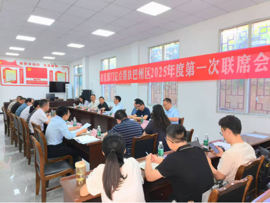 达州职业技术学院赴巴州区开展“深联帮”专项行动 酷暑时节送清凉解民忧